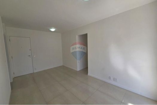 Foto 5 do(a) Apartamento de 2 quartos à venda em Recreio dos Bandeirantes, Rio de Janeiro