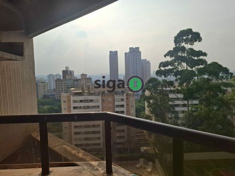 Foto 12 do(a) Apartamento de 4 quartos à venda em Vila Suzana, São Paulo