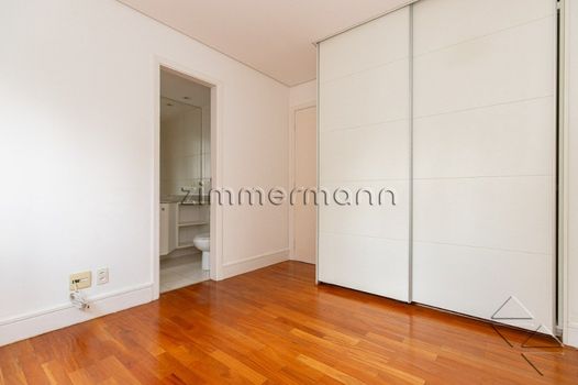 Foto 15 do(a) Apartamento de 3 quartos à venda em Indianópolis, São Paulo