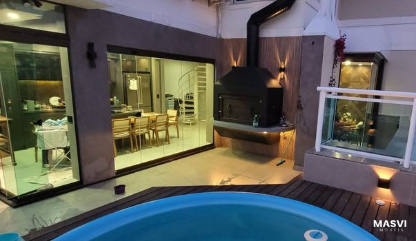 Foto 4 do(a) Cobertura de 2 quartos à venda em Canasvieiras, Florianópolis