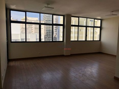 Foto 3 do(a) Apartamento de 3 quartos para alugar em Itaim Bibi, São Paulo