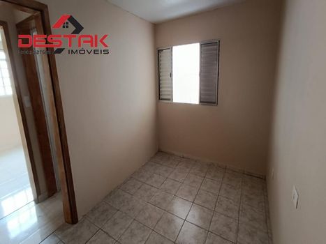 Foto 16 do(a) Casa de 4 quartos à venda em Vila Comercial, Jundiaí