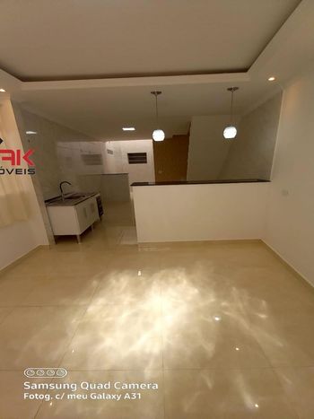 Foto 2 do(a) Casa de 4 quartos à venda em Vila Comercial, Jundiaí