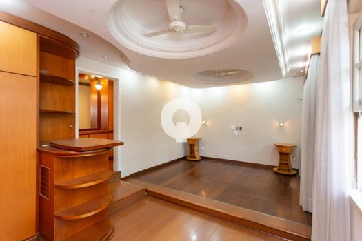 Foto 28 do(a) Sala / Conjunto Comercial false à venda em Água Verde, Curitiba