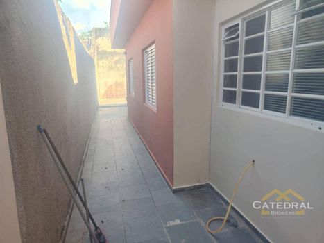 Foto 20 do(a) Casa de 2 quartos à venda em Vila Aparecida, Jundiaí