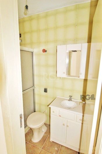 Foto 25 do(a) Flat de 2 quartos à venda em Cristal, Porto Alegre