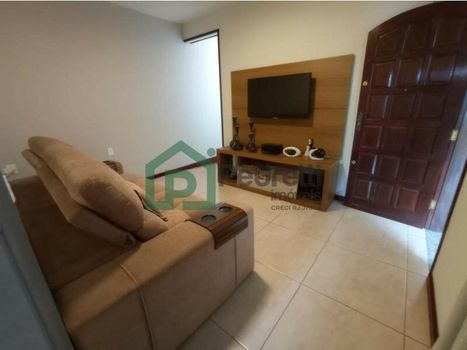 Foto 2 do(a) Casa em Condomínio de 2 quartos à venda em Loteamento Sitio Jacina, Nova Friburgo