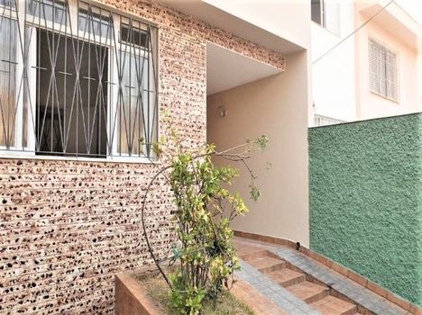 Foto 1 do(a) Casa de 3 quartos à venda em Jardim Itália, São Paulo