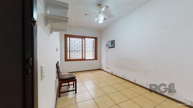 Foto 20 do(a) Casa de 4 quartos à venda em Guarujá, Porto Alegre