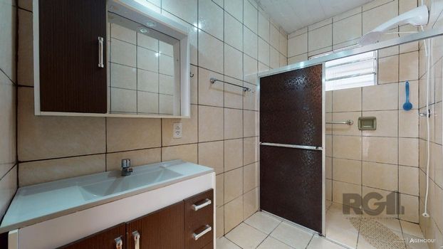 Foto 44 do(a) Casa de 4 quartos à venda em Guarujá, Porto Alegre