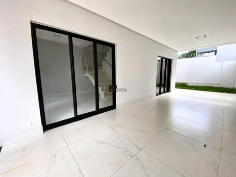 Foto 4 do(a) Casa em Condomínio de 3 quartos à venda em Jardim Atlântico, Goiânia