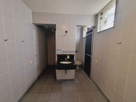 Foto 29 do(a) Casa de 4 quartos à venda em Interlagos, São Paulo