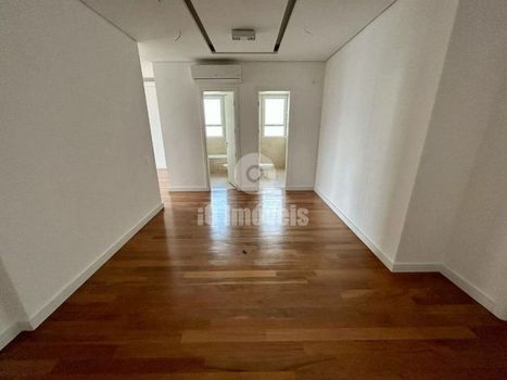 Foto 4 do(a) Apartamento de 4 quartos para alugar em Indianópolis, São Paulo