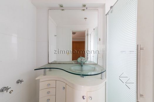 Foto 18 do(a) Apartamento de 3 quartos à venda em Vila Nova Conceição, São Paulo