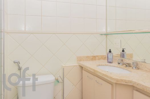 Foto 3 do(a) Apartamento de 4 quartos à venda em Chácara Inglesa, São Paulo