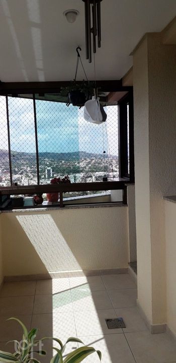 Foto 6 do(a) Apartamento de 2 quartos à venda em Petrópolis, Porto Alegre
