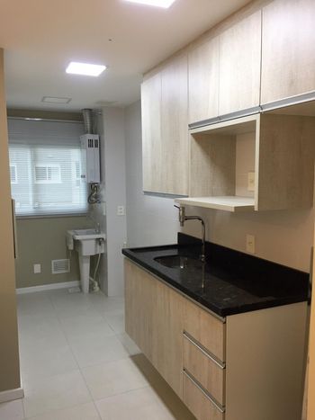 Foto 5 do(a) Apartamento de 2 quartos à venda em Jardim Carvalho, Porto Alegre