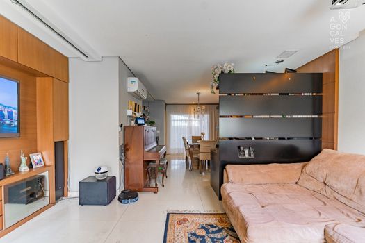 Foto 43 do(a) Casa em Condomínio de 3 quartos à venda em Seminário, Curitiba