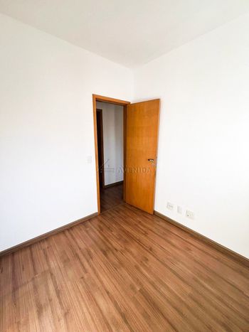 Foto 12 do(a) Apartamento de 3 quartos para alugar em Gleba Fazenda Palhano, Londrina