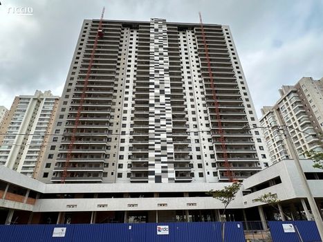 Foto 2 do(a) Apartamento de 1 quartos à venda em Condomínio Royal Park, São José dos Campos