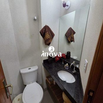 Foto 12 do(a) Apartamento de 3 quartos à venda em Vila Olímpica, Uberaba