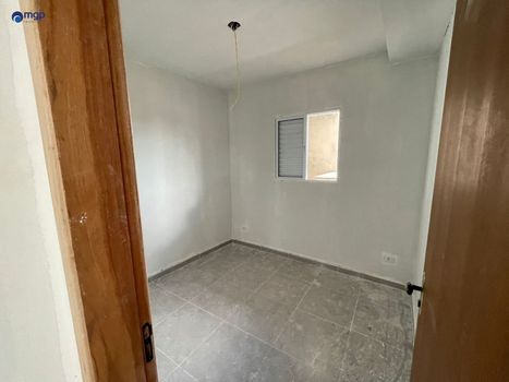 Foto 8 do(a) Apartamento de 2 quartos à venda em Parque Maria Luiza, São Paulo