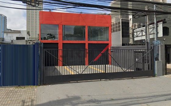 Foto 1 do(a) Loja false para alugar em Vila Olímpia, São Paulo