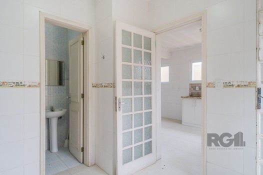 Foto 42 do(a) Casa em Condomínio de 4 quartos à venda em Glória, Porto Alegre