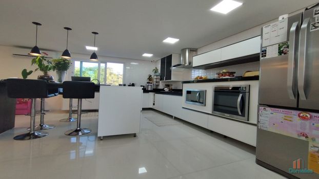 Foto 2 do(a) Casa de 3 quartos à venda em Nossa Senhora de Fátima, Caxias do Sul
