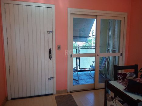 Foto 2 do(a) Flat de 2 quartos à venda em Tristeza, Porto Alegre