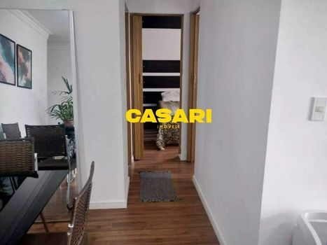 Foto 3 do(a) Apartamento de 2 quartos à venda em Jardim do Estádio, Santo André