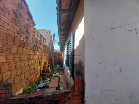 Foto 3 do(a) Casa de 3 quartos à venda em Conjunto Habitacional Maestro Júlio Ferrari, Lençóis Paulista