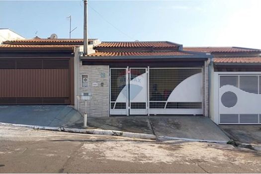 Foto 1 do(a) Casa de 2 quartos à venda em Vila Letônia, Nova Odessa