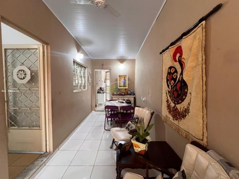 Foto 4 do(a) Casa de 3 quartos à venda em Vila Mendonça, Araçatuba