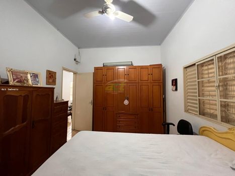 Foto 11 do(a) Casa de 3 quartos à venda em Vila Mendonça, Araçatuba