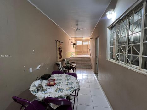 Foto 3 do(a) Casa de 3 quartos à venda em Vila Mendonça, Araçatuba