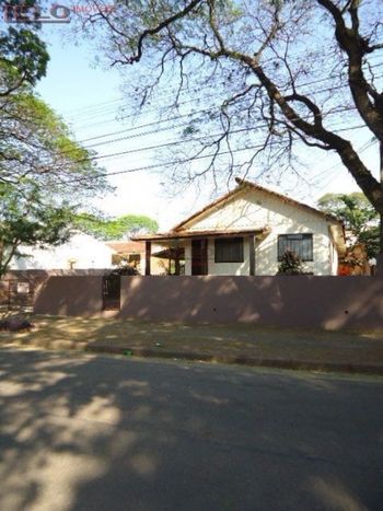 Foto 1 do(a) Casa de 3 quartos à venda em Zona 06, Maringá