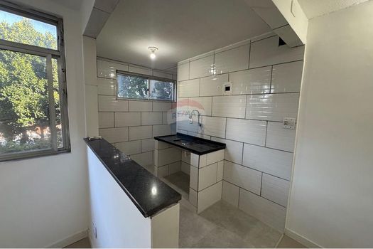 Foto 7 do(a) Apartamento de 2 quartos à venda em Cacuia, Rio de Janeiro