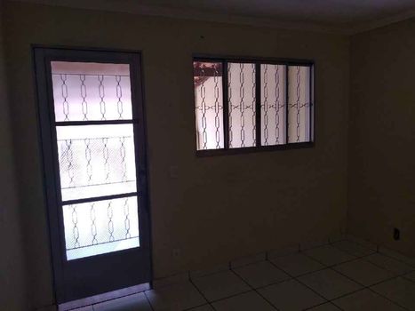 Foto 3 do(a) Casa de 2 quartos à venda em Jardim dos Lírios, Americana