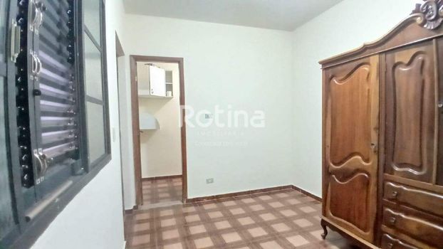 Foto 6 do(a) Edifício Inteiro de 7 quartos à venda em Nossa Senhora Aparecida, Uberlândia