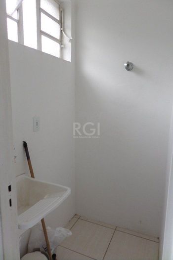 Foto 19 do(a) Flat de 2 quartos à venda em Santa Cecília, Porto Alegre