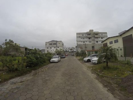 Foto 3 do(a) Galpão / Depósito / Armazém / Pavilhão false para alugar em Santa Bárbara, Criciúma