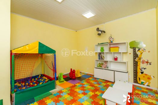 Foto 43 do(a) Apartamento de 3 quartos à venda em Cavalhada, Porto Alegre
