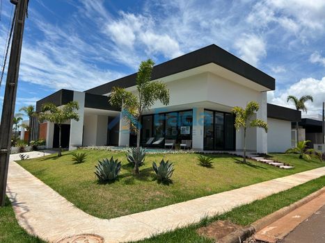 Foto 1 do(a) Casa em Condomínio de 5 quartos à venda em null, Porto Rico