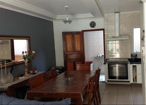 Foto 3 do(a) Casa em Condomínio de 3 quartos à venda em Chácara Seis de Outubro, São Paulo