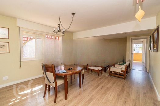 Foto 4 do(a) Apartamento de 3 quartos à venda em Menino Deus, Porto Alegre