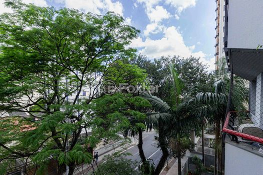 Foto 4 do(a) Apartamento de 3 quartos à venda em Vila Clementino, São Paulo