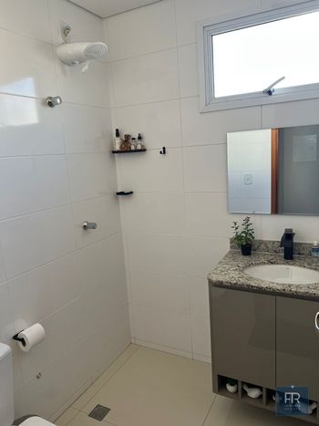 Foto 5 do(a) Apartamento de 2 quartos à venda em Presidente Roosevelt, Uberlândia