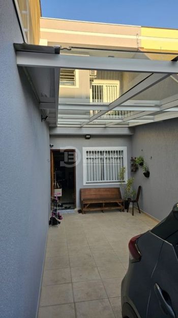 Foto 1 do(a) Casa de 2 quartos à venda em Jardim Três Marias, São Paulo