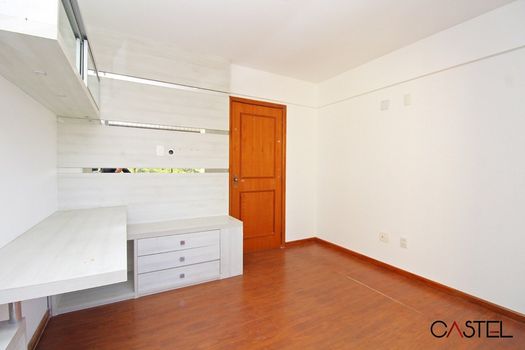 Foto 13 do(a) Cobertura de 3 quartos à venda em Mont Serrat, Porto Alegre